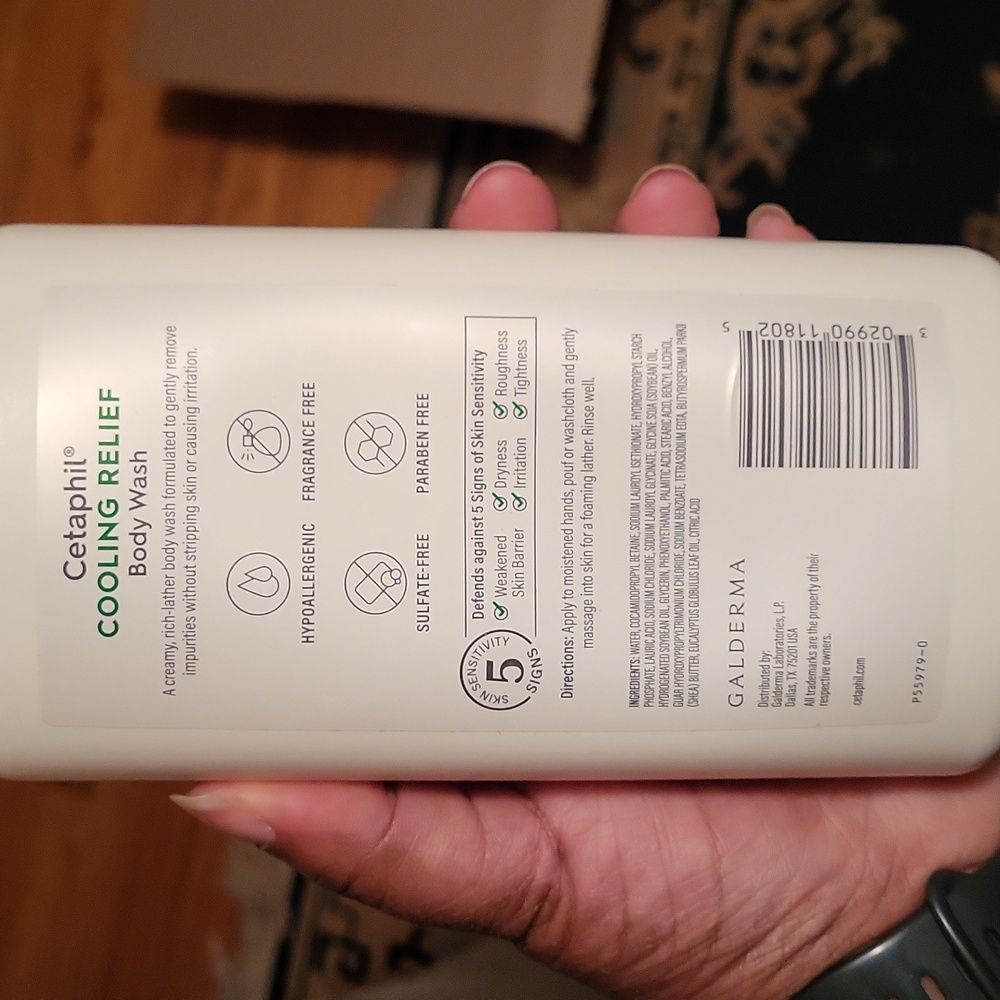 Cetaphil Cooling Relief Body Wash - Picture 2 of 2